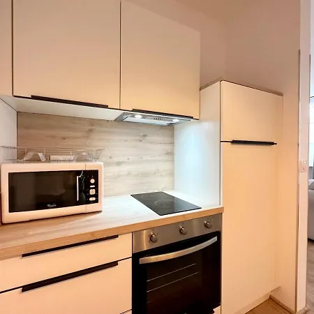 Le Despiau - Parking - Clim - Fibre - Proche Base Apartment Mont-de-Marsan